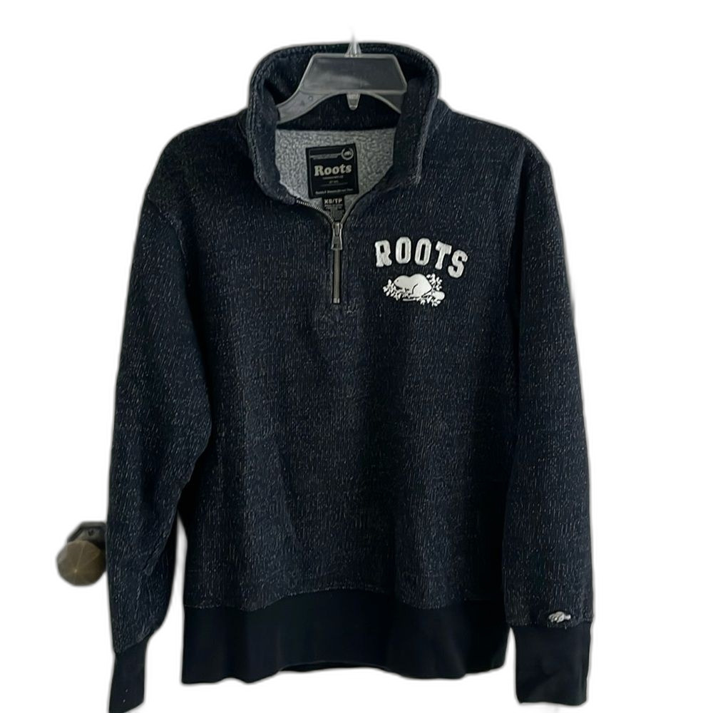 ROOTS Canada Black oversized Pullover Quarter Zip Sweatshirt Womens Size XS